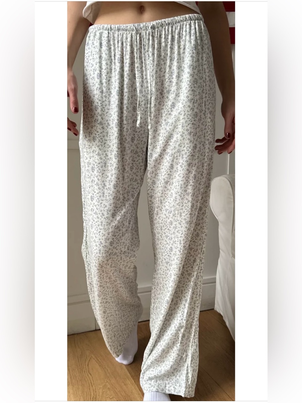 Brandy Melville white & purple floral Anastasia tie pants